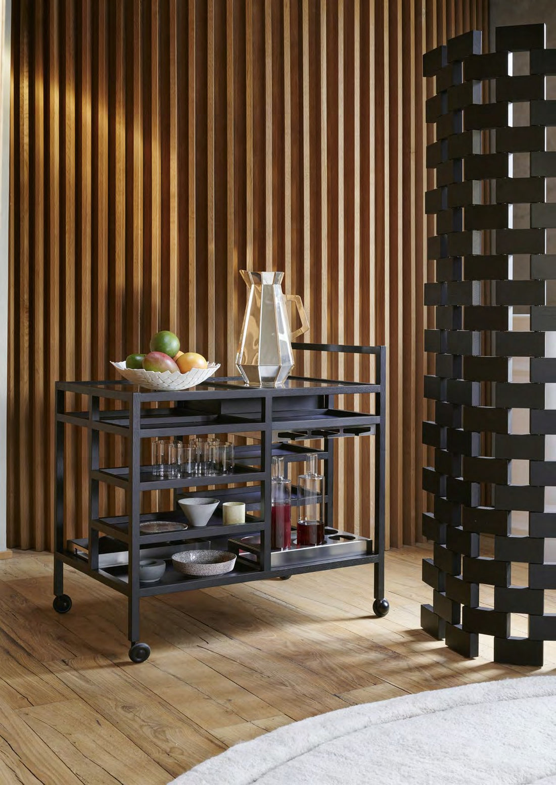 Desserte Serving Cart de Bodil Kjær - Cassina-ambiance catalogue Cassina 2026-The Woods Gallery