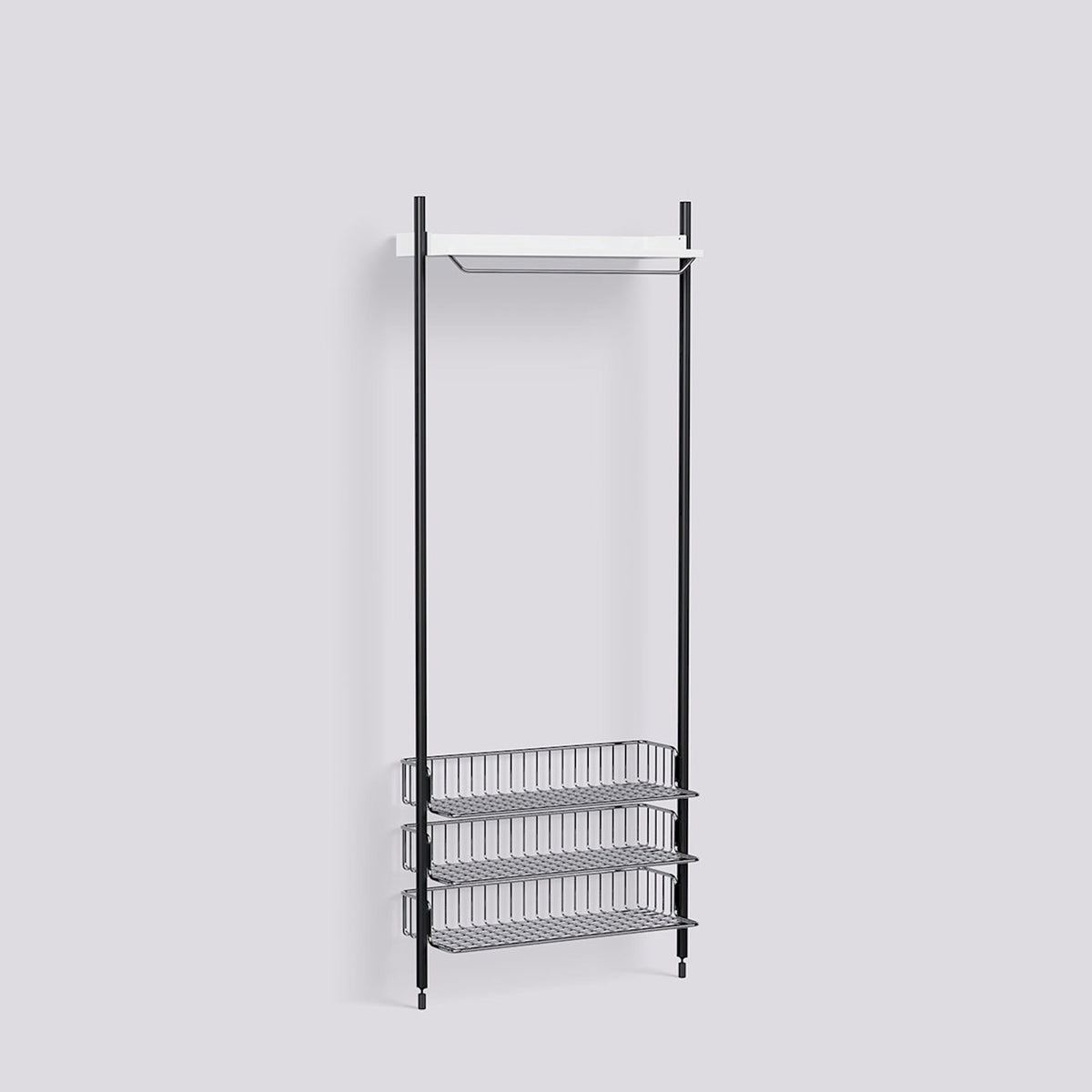Étagère modulable Pier System 1021 1 colonne de Ronan et Erwan Bouroullec - Hay-Acier laqué blanc, profilé aluminium anodisé noir - Acier chromé-The Woods Gallery
