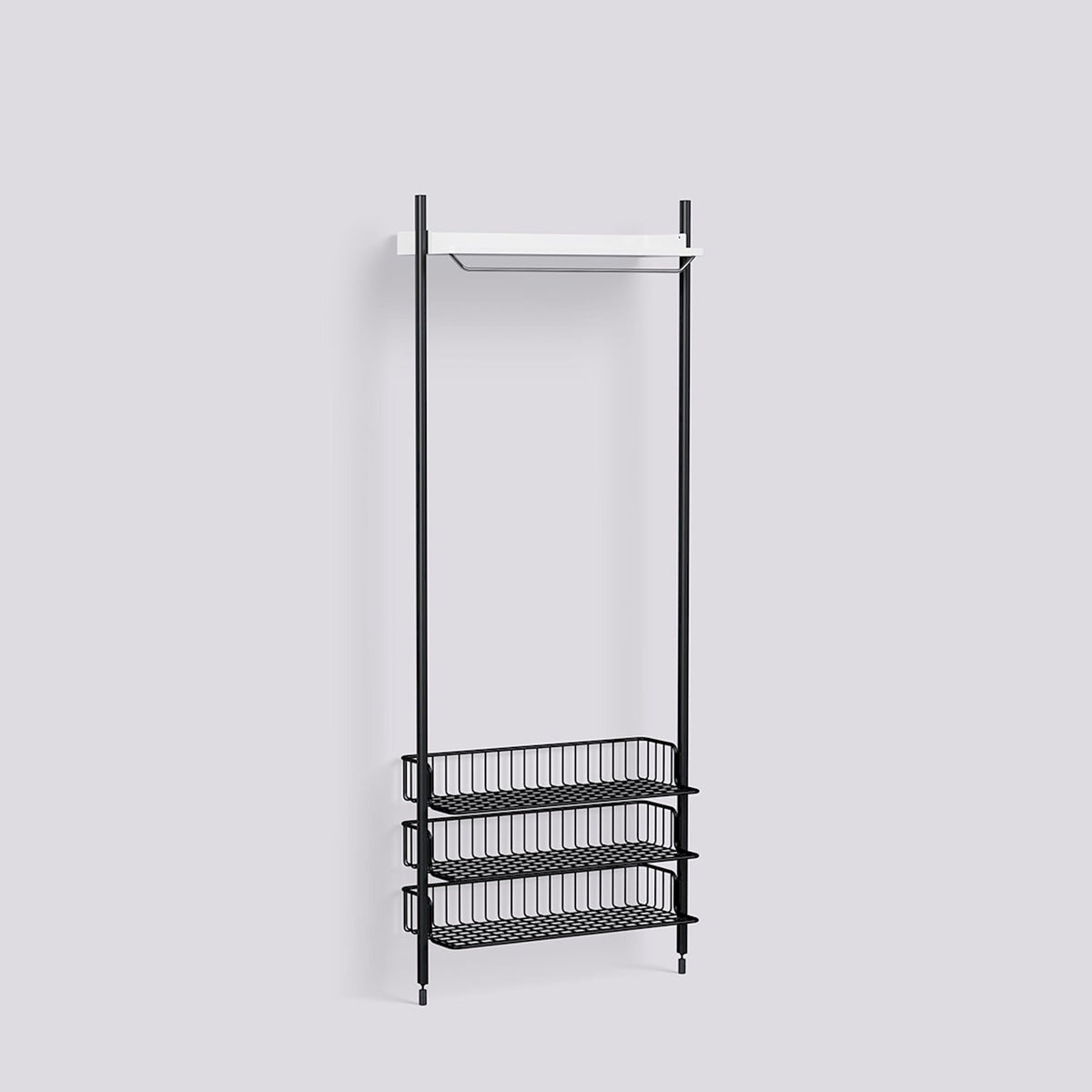 Étagère modulable Pier System 1021 1 colonne de Ronan et Erwan Bouroullec - Hay-Acier laqué blanc, profilé aluminium anodisé noir - Acier laqué noir-The Woods Gallery