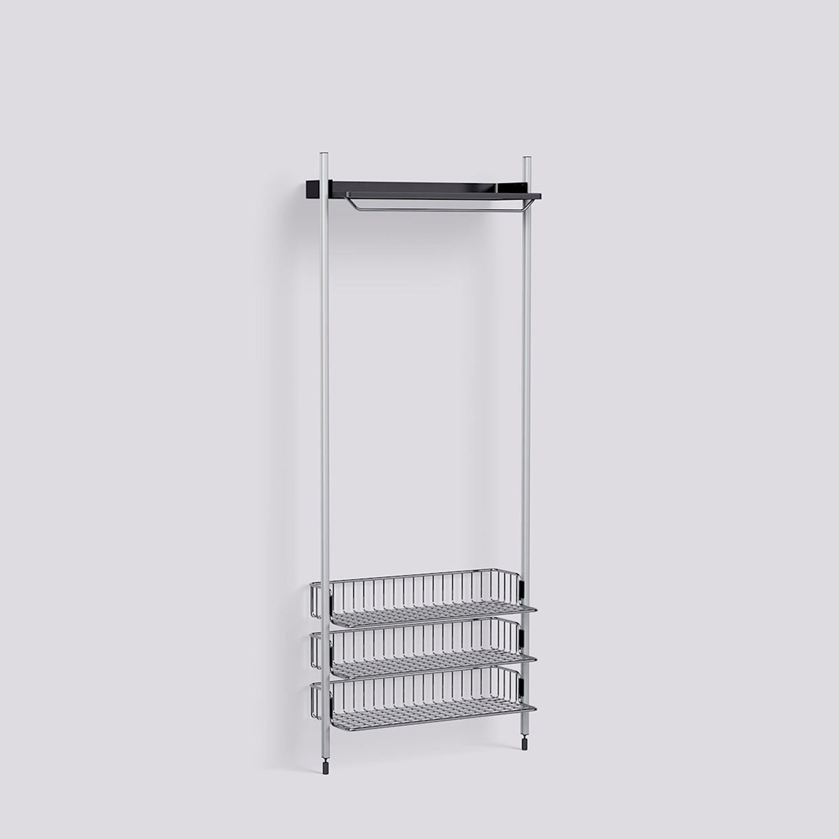 Étagère modulable Pier System 1021 1 colonne de Ronan et Erwan Bouroullec - Hay-Acier laqué noir, profilé aluminium anodisé naturel - Acier chromé-The Woods Gallery
