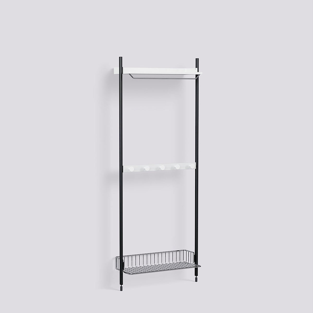 Étagère modulable Pier System 1041 1 colonne de Ronan et Erwan Bouroullec - Hay-Acier laqué blanc, profilé aluminium anodisé noir - Acier chromé-The Woods Gallery