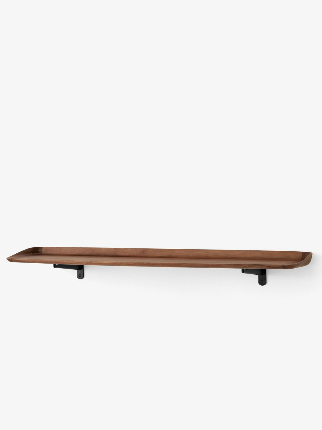Étagère murale Guild HM15 de Hvidt &amp; Mølgaard - &amp;Tradition-Noyer laqué-The Woods Gallery