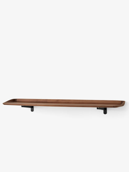 Étagère murale Guild HM15 de Hvidt &amp; Mølgaard - &amp;Tradition-Noyer laqué-The Woods Gallery