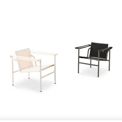Fauteuil 1 de Le Corbusier, P. Jeanneret, C. Perriand - Cassina-Noir-The Woods Gallery