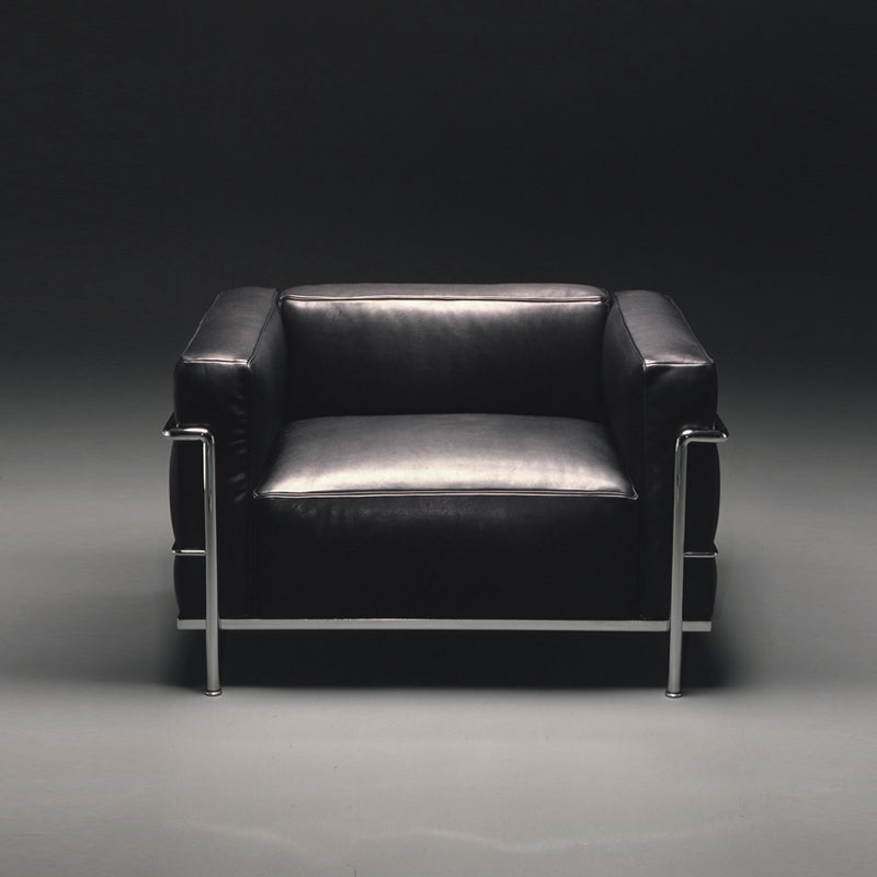 Fauteuil Grand Confort 3 de Le Corbusier, P. Jeanneret, C. Perriand - Cassina-The Woods Gallery