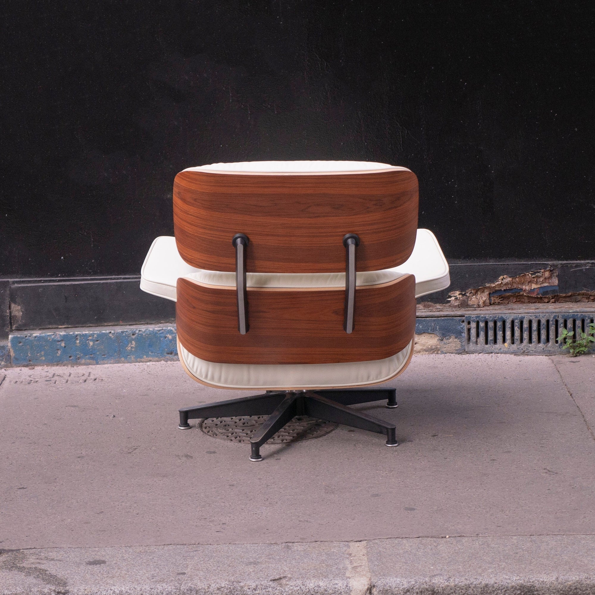 Fauteuil Lounge Chair Blanc de Charles & Ray Eames édition 2018