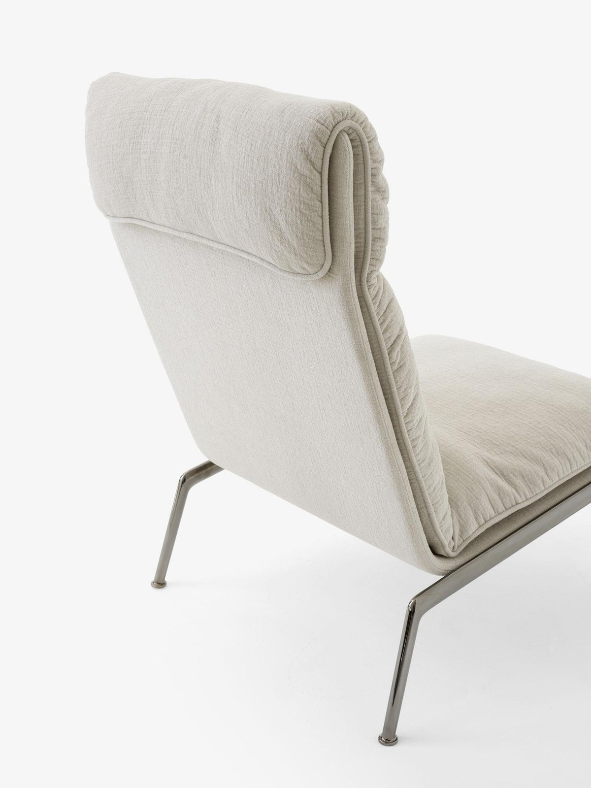Fauteuil Muno LN16 dossier haut de Luca Nichetto - &amp;Tradition-Noir chaud-Tissu groupe 1-The Woods Gallery