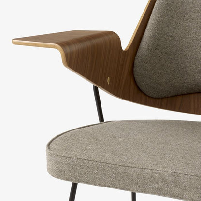 Fauteuil RFH RD8 par Robin Day - &amp;Tradition-Noyer/Hallingdal 227-The Woods Gallery
