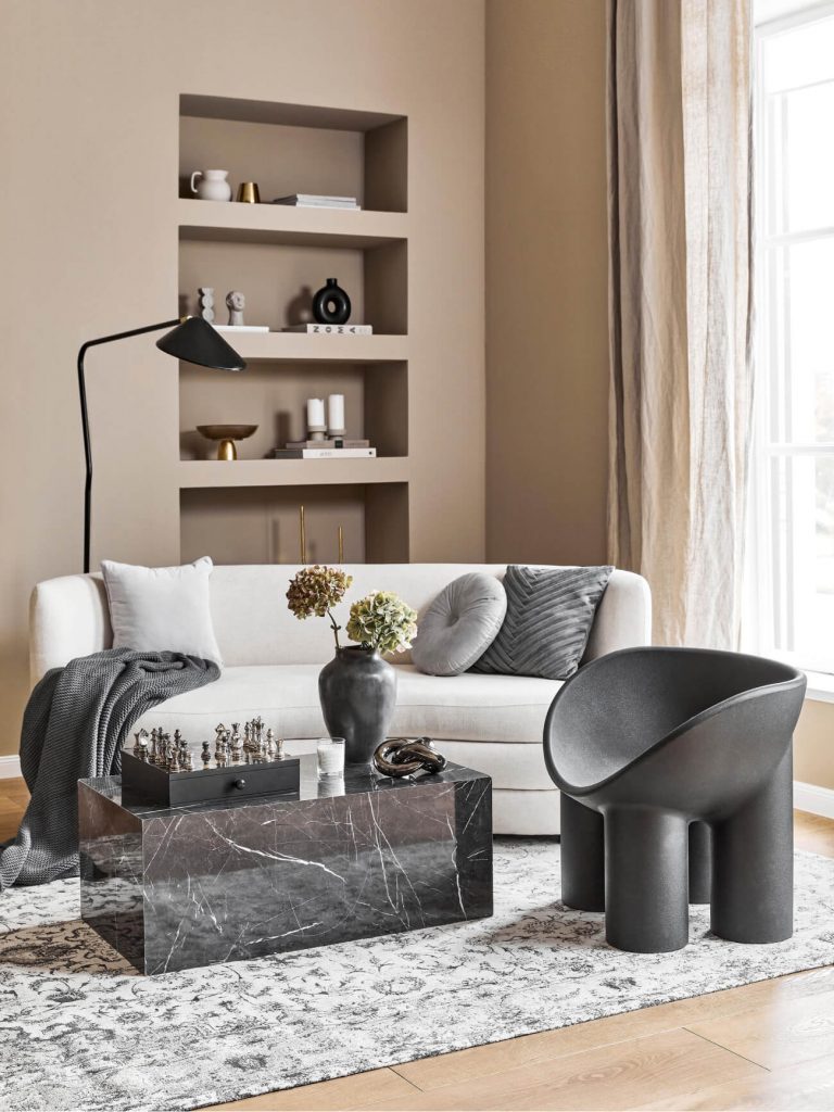 Fauteuil Roly Poly de Faye Toogood - Driade-Rose Flesh-The Woods Gallery