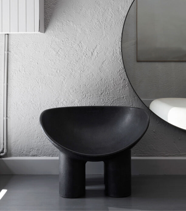 Fauteuil Roly Poly de Faye Toogood - Driade-Rose Flesh-The Woods Gallery
