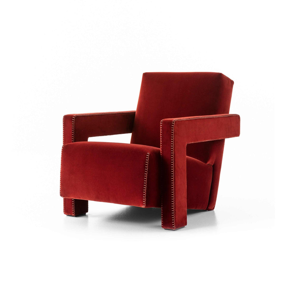 Fauteuil Utrecht de Gerrit Thomas Rietveld - Cassina-Rouge-The Woods Gallery