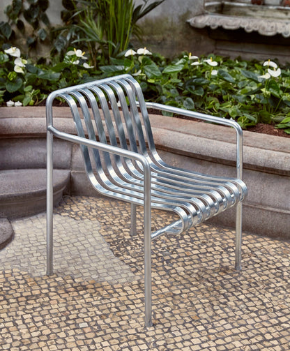 Fauteuil de table Palissade - Hay-en situation 4-The Woods Gallery