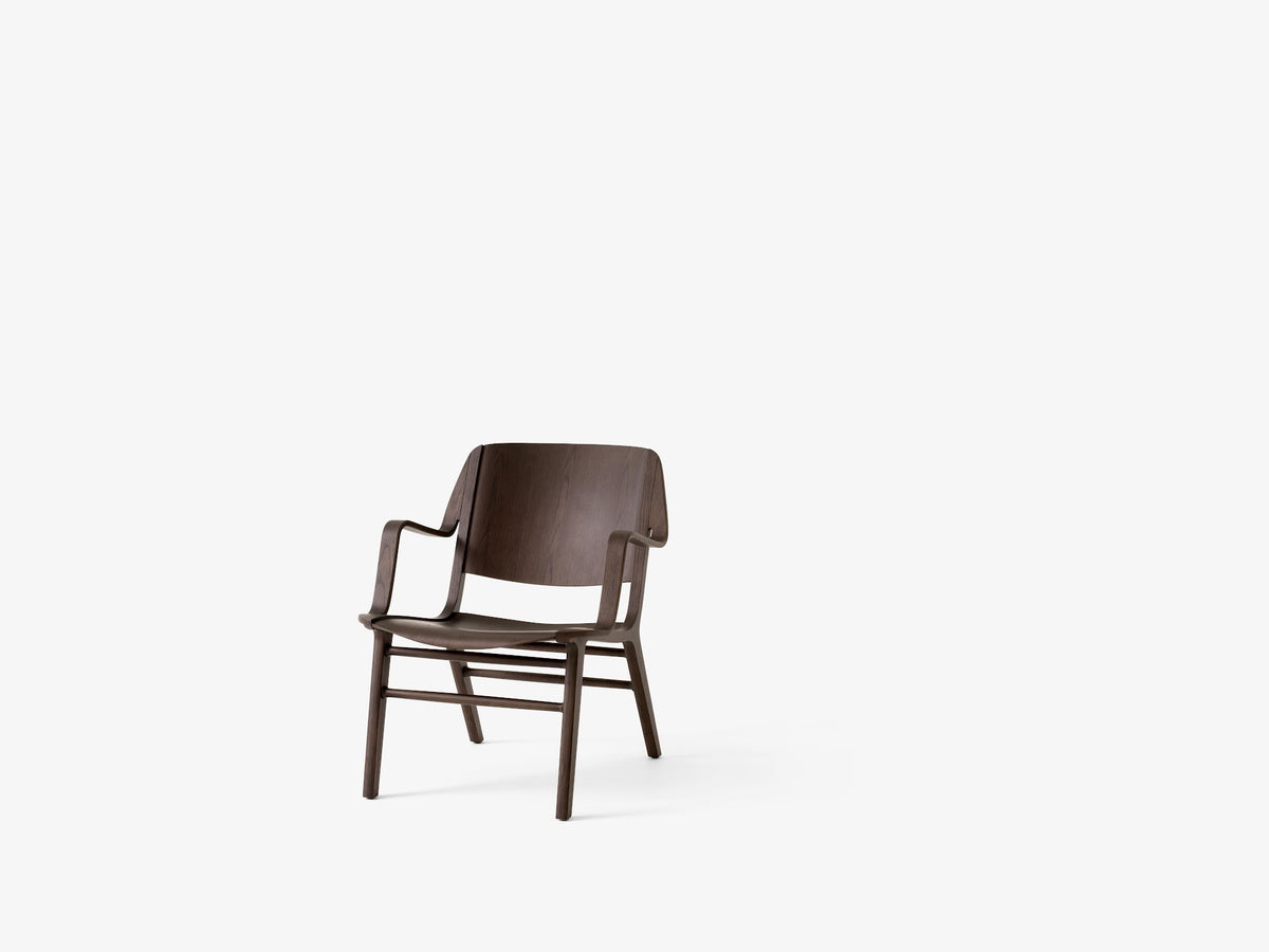 Fauteuil lounge AX HM11 de Hvidt &amp; Mølgaard - &amp;Tradition-Chêne teinté foncé-The Woods Gallery