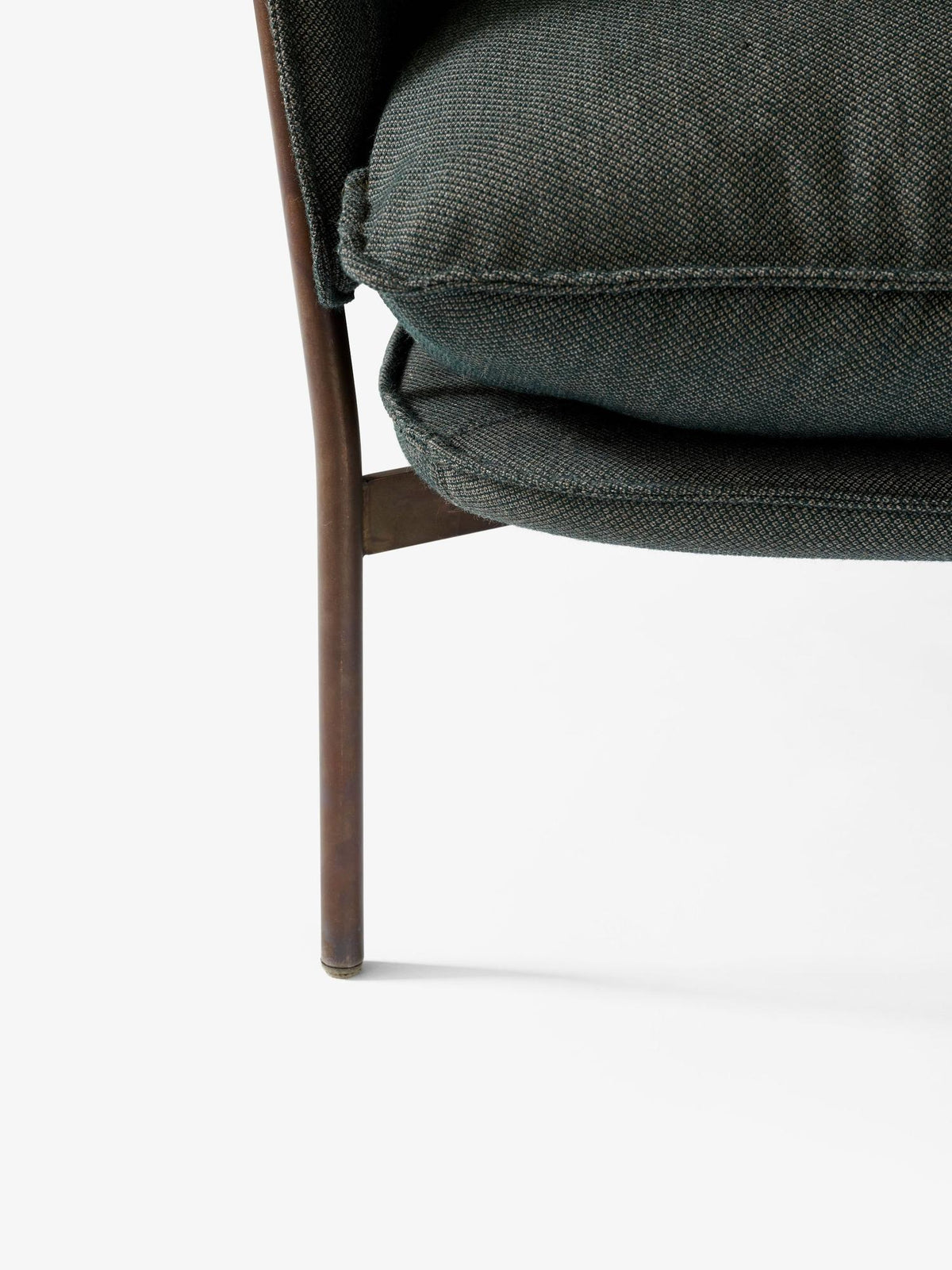 Fauteuil lounge Cloud LN1 de Luca Nichetto - &amp;Tradition-Chrome-Tissu groupe 1-The Woods Gallery