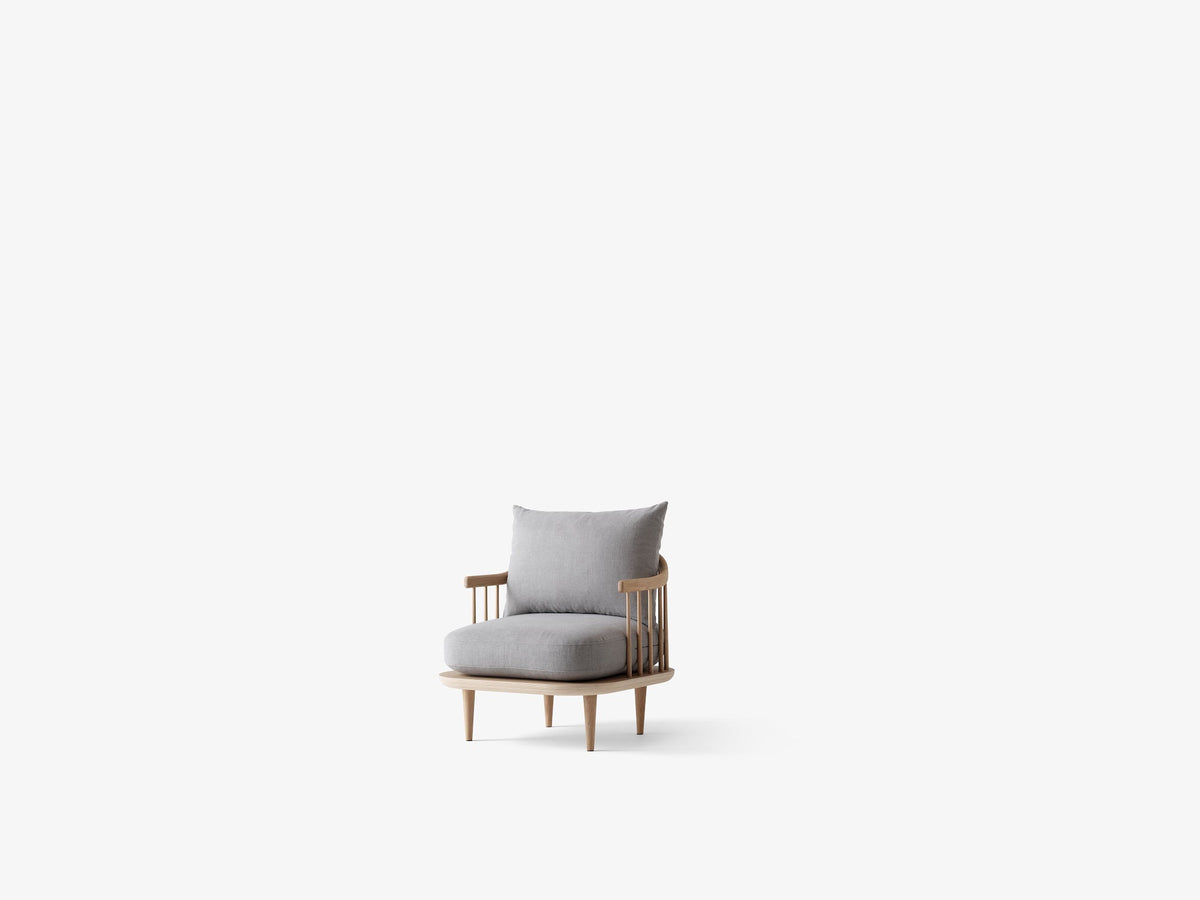 Fauteuil lounge Fly SC10 de Space Copenhagen - &amp;Tradition-Chêne huilé-Tissu groupe 1-The Woods Gallery