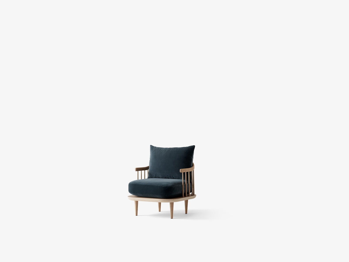 Fauteuil lounge Fly SC10 de Space Copenhagen - &amp;Tradition-Chêne huilé-Tissu groupe 1-The Woods Gallery