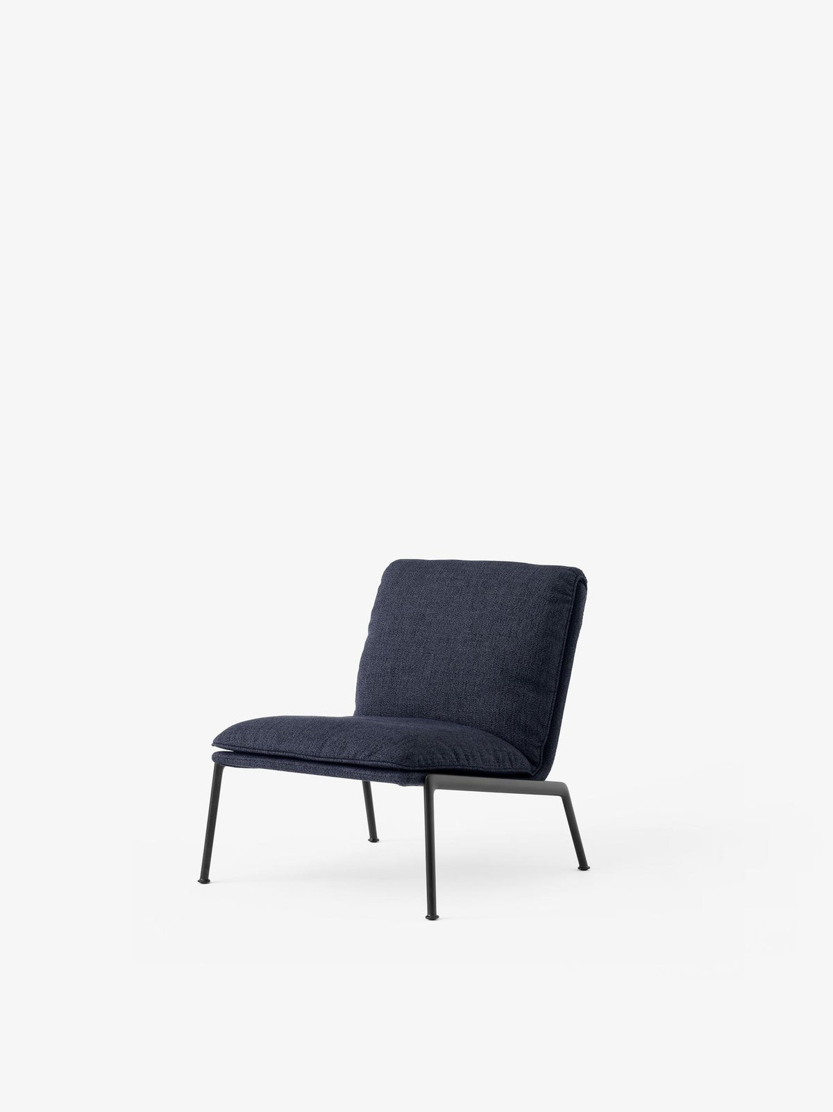 Fauteuil lounge Muno LN18 de Luca Nichetto - &amp;Tradition-Noir chaud-Tissu groupe 1-The Woods Gallery