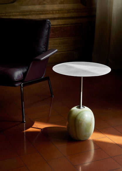 Fauteuil lounge Muno LN19 à accoudoirs de Luca Nichetto - &amp;Tradition-Noir chaud-Tissu groupe 1-The Woods Gallery
