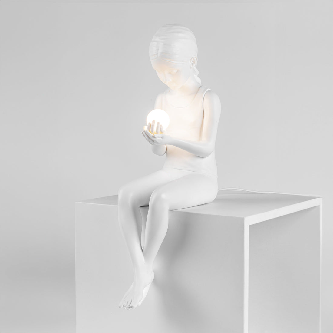 Lampe Inner Glow Mini fille de Marcantonio - Seletti-vue 2-The Woods Gallery