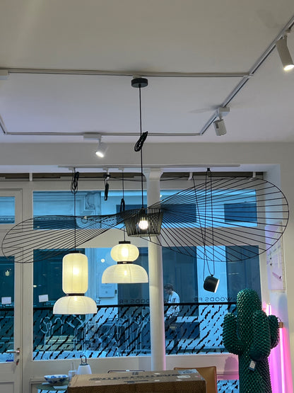 Grande Suspension Vertigo Ø200 cm noire de Constance Guisset - Petite Friture - modèle d&