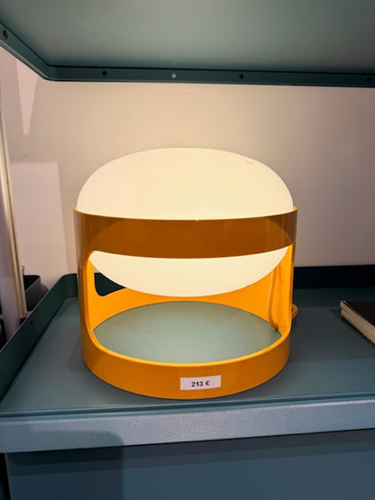 Lampe à poser KD28 jaune de Joe Colombo - Kartell - modèle d&