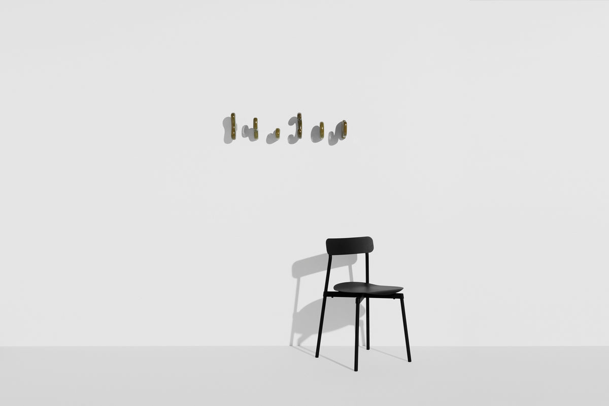 Klump Set de 6 patères de Henrik Ødegaard - Petite Friture-en situation-The Woods Gallery