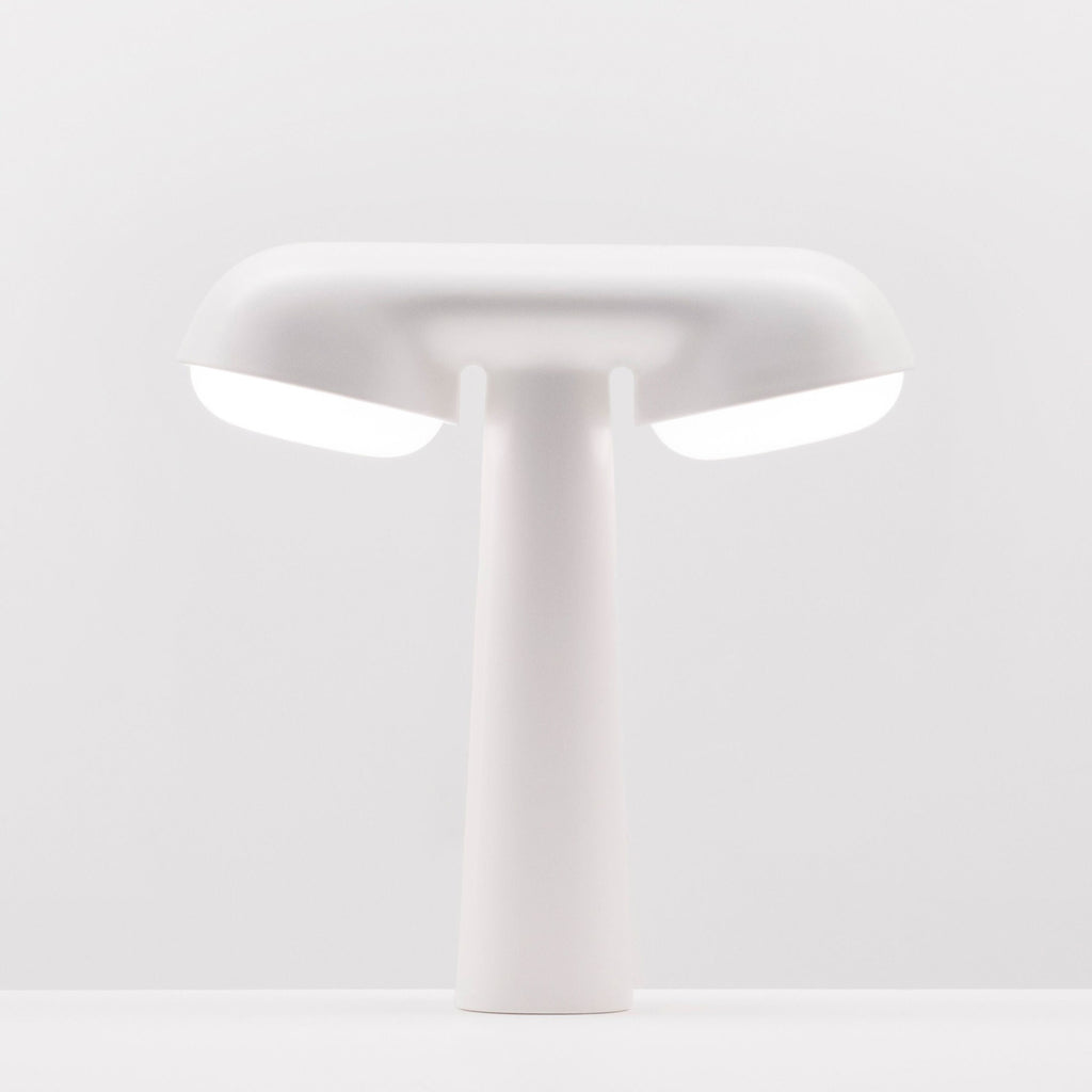 Lampe de table TGV Coéditée de Ionna Vautrin - Moustache-Blanc-The Woods Gallery