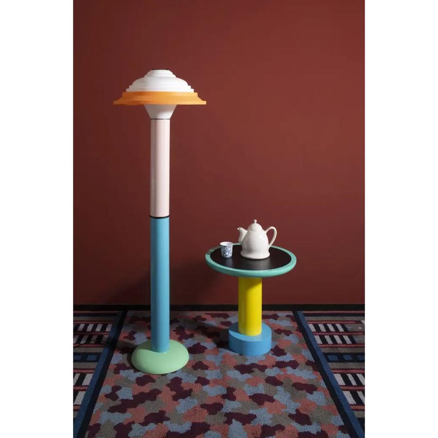 Lampadaire FL4 nouvelle version - George Sowden-Rose Bleu-The Woods Gallery