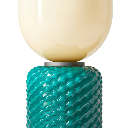 Lampadaire Ficupala - Cassina-détail du pied turquoise et du globe crème-Cassina