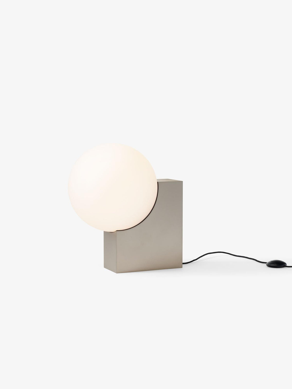 Lampadaire Journey SHY4 - &amp;Tradition-Acier brossé-The Woods Gallery