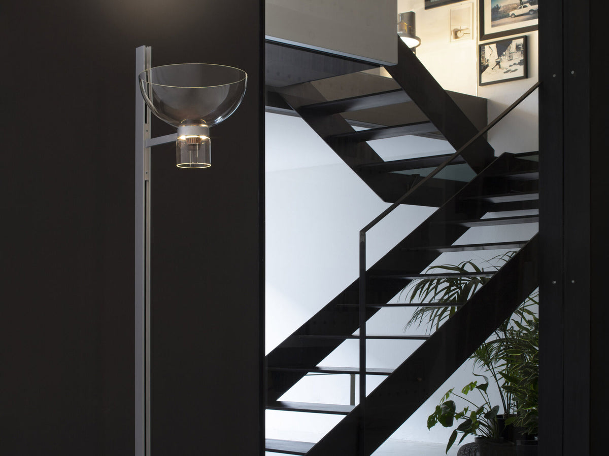 Lampadaire Nocturne de Konstantin Grcic - Flos-Cône, argent-The Woods Gallery