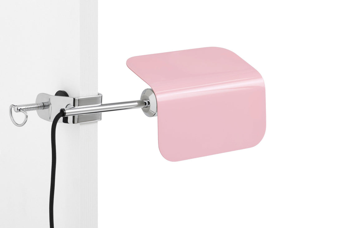 Lampe Clip Apex - Orientable - Hay-Rose-The Woods Gallery
