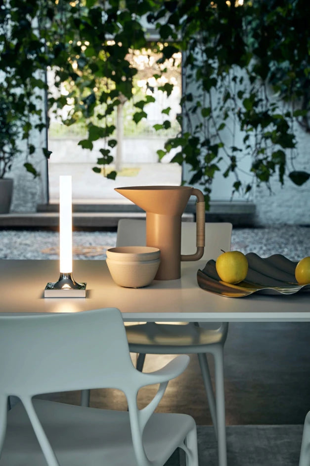 Lampe Goodnight de Philippe Starck - Kartell-Modèle d'exposition Chrome-The Woods Gallery