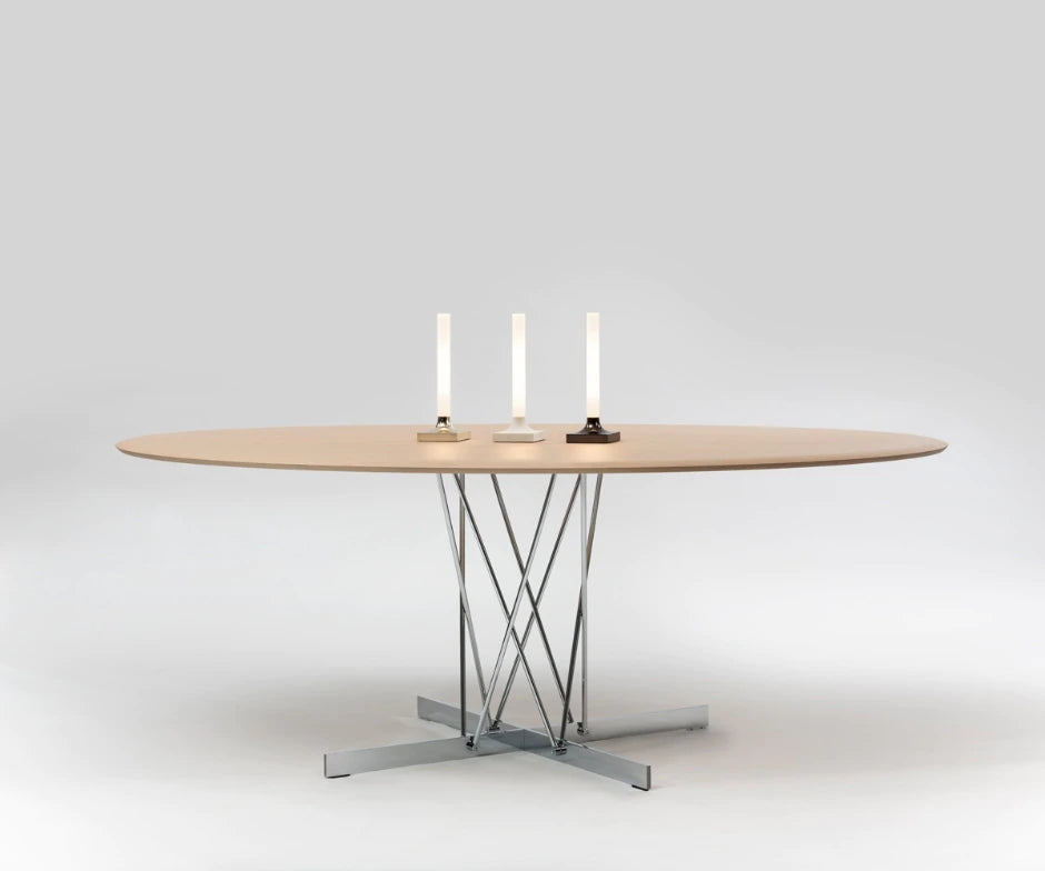 Lampe Goodnight de Philippe Starck - Kartell-Modèle d'exposition Chrome-The Woods Gallery