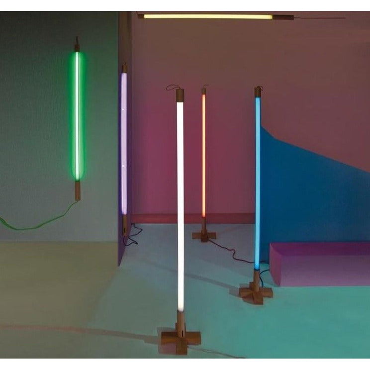 Lampe Neon Linéa de Selab + Alessandro Zambelli - Seletti-Bleu-The Woods Gallery