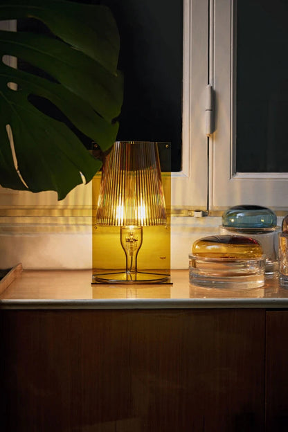 Lampe Take de Ferruccio Laviani - Kartell-Bleu-The Woods Gallery