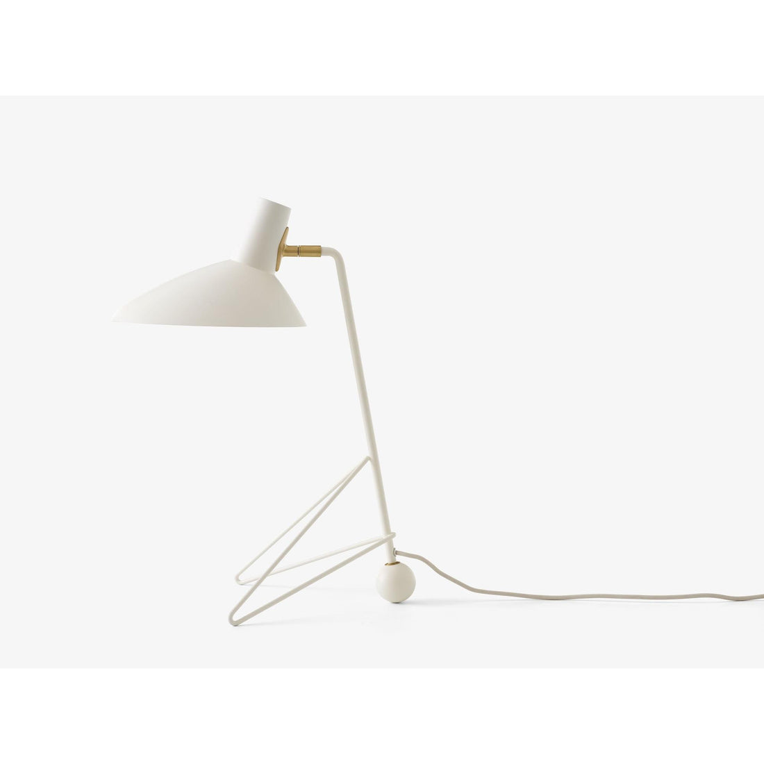 Lampe à poser Tripod HM9 - &amp;Tradition-Blanc-The Woods Gallery