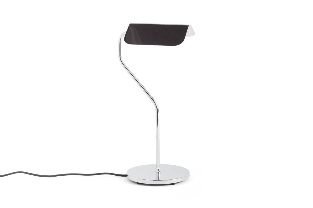 Lampe de bureau Apex - Hay-Noir-The Woods Gallery