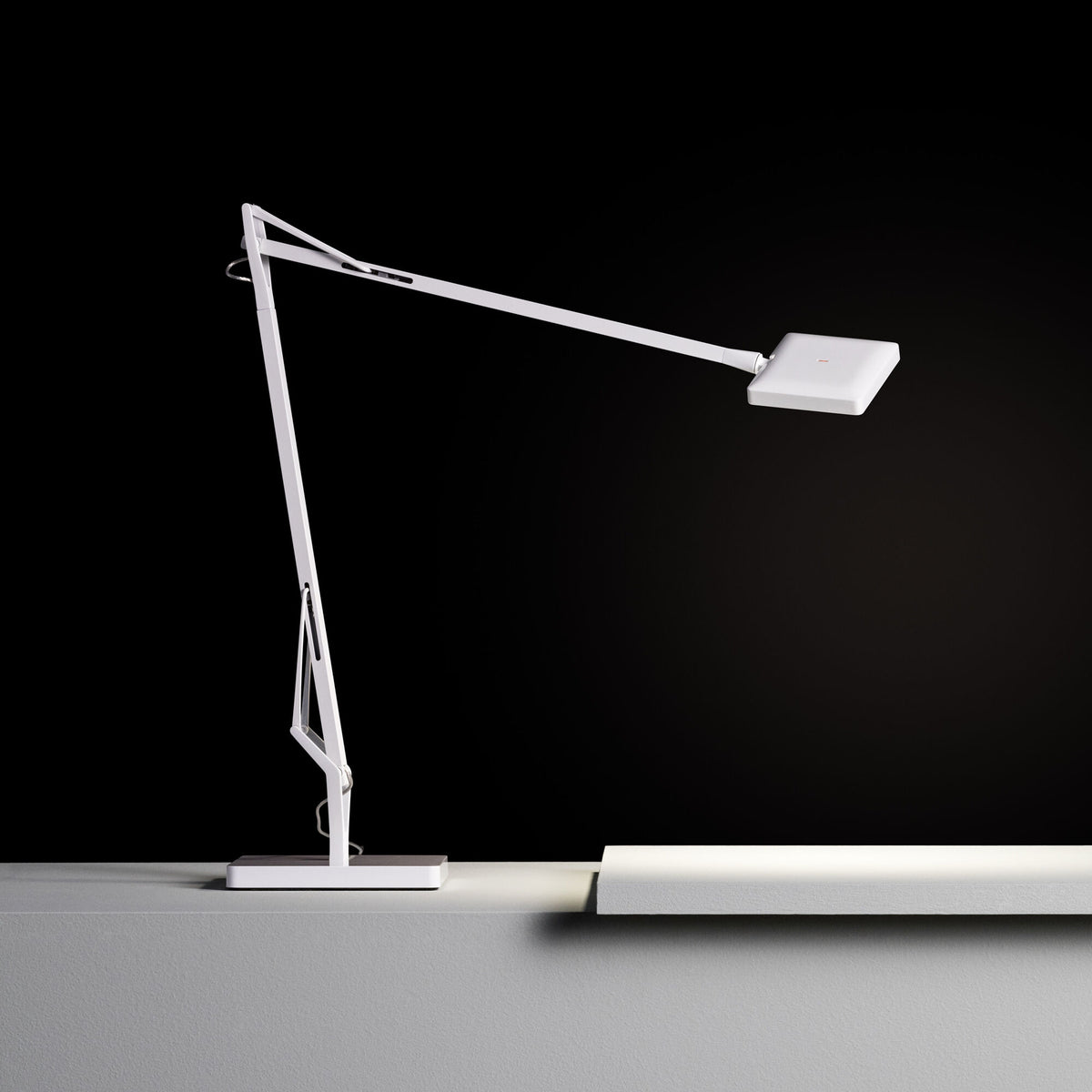Lampe de bureau Kelvin Edge d&