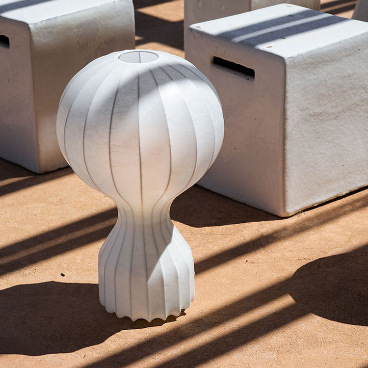 Lampe de table Cocoon Piccolo Gatto - Flos-The Woods Gallery