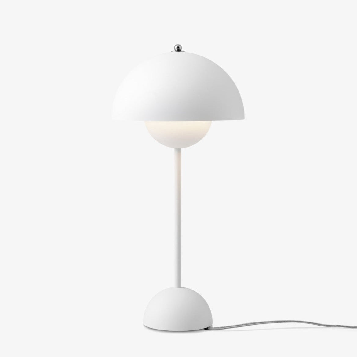 Lampe de table Flowerpot VP3 de Verner Panton - &amp;Tradition-Blanc mat-The Woods Gallery