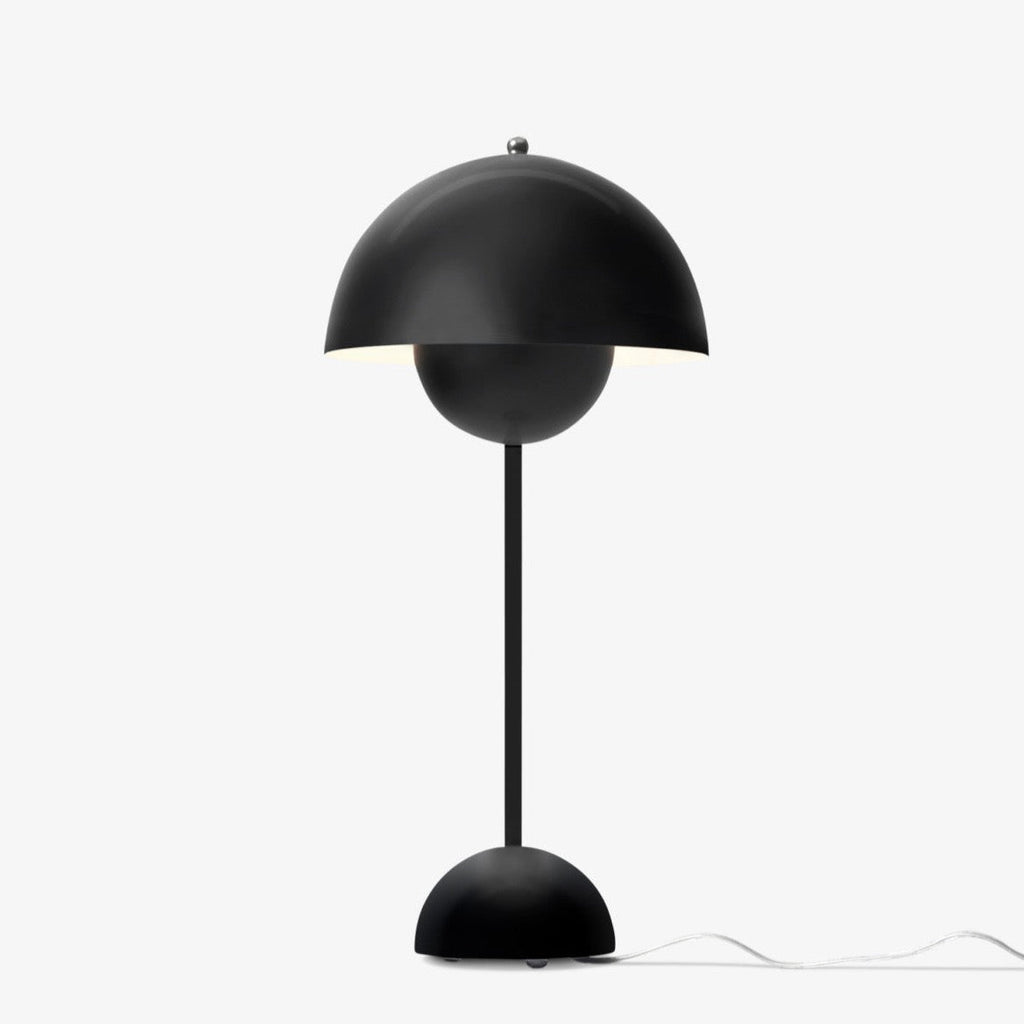 Lampe de table Flowerpot VP3 de Verner Panton - &Tradition-Swim Blue-The Woods Gallery