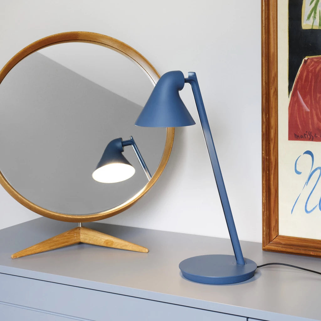 Lampe de table NJP Mini - Louis Poulsen-Bleu pétrole-The Woods Gallery