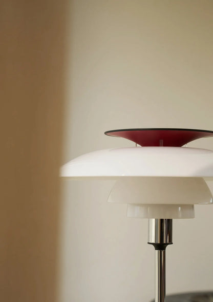 Lampe de table PH 80 de Poul Henningsen - Louis Poulsen-Blanc opalin et chrome-The Woods Gallery