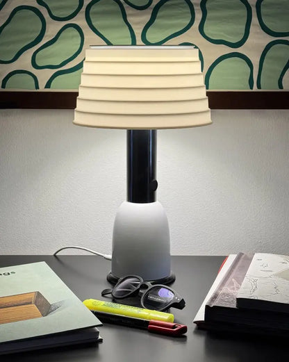 Lampe de table PL3 - George Sowden-Blanc-The Woods Gallery