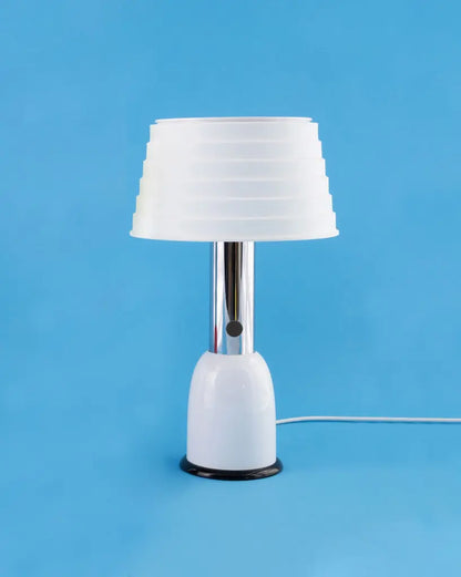 Lampe de table PL3 - George Sowden-Blanc-The Woods Gallery