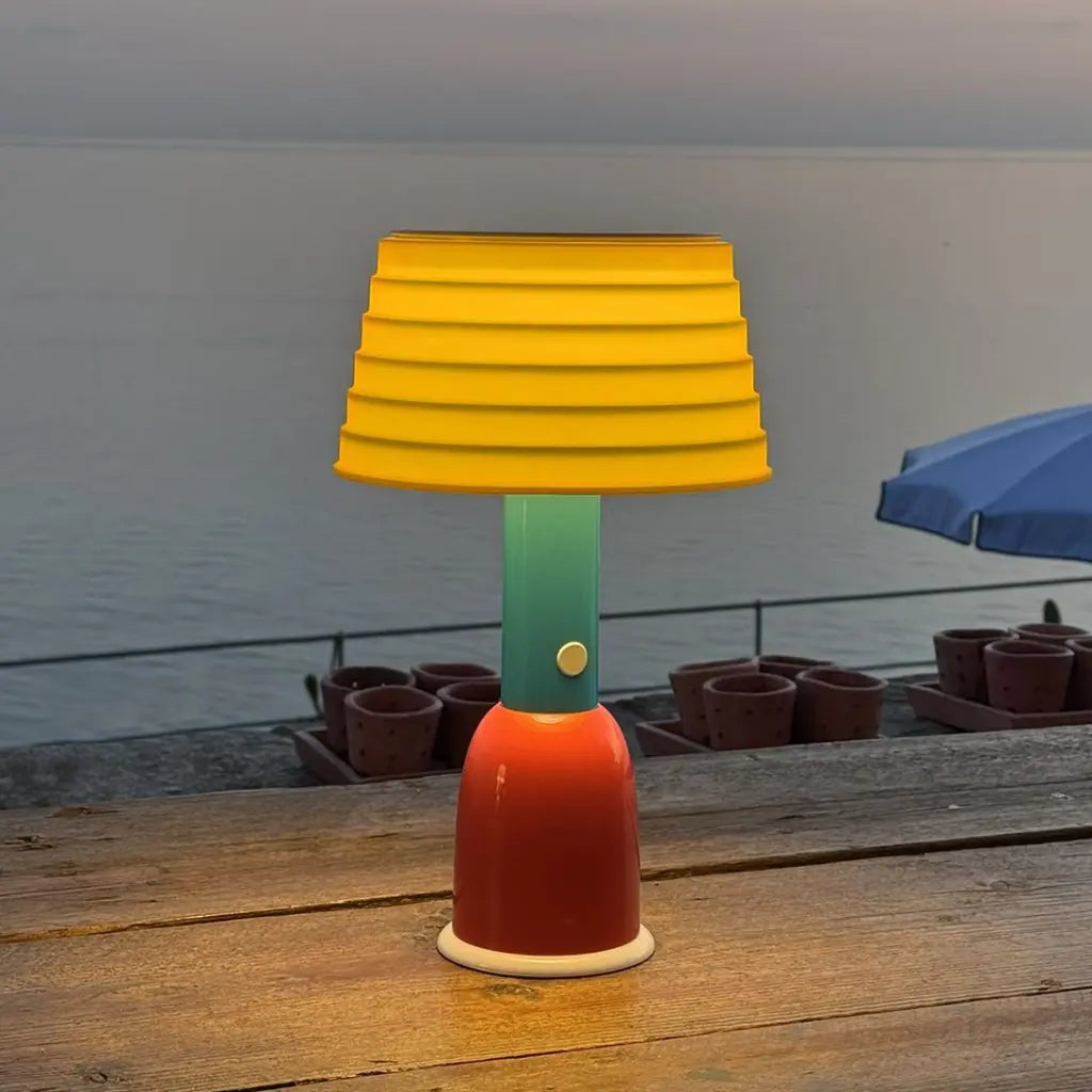 Lampe de table PL3 - George Sowden-Blanc-The Woods Gallery