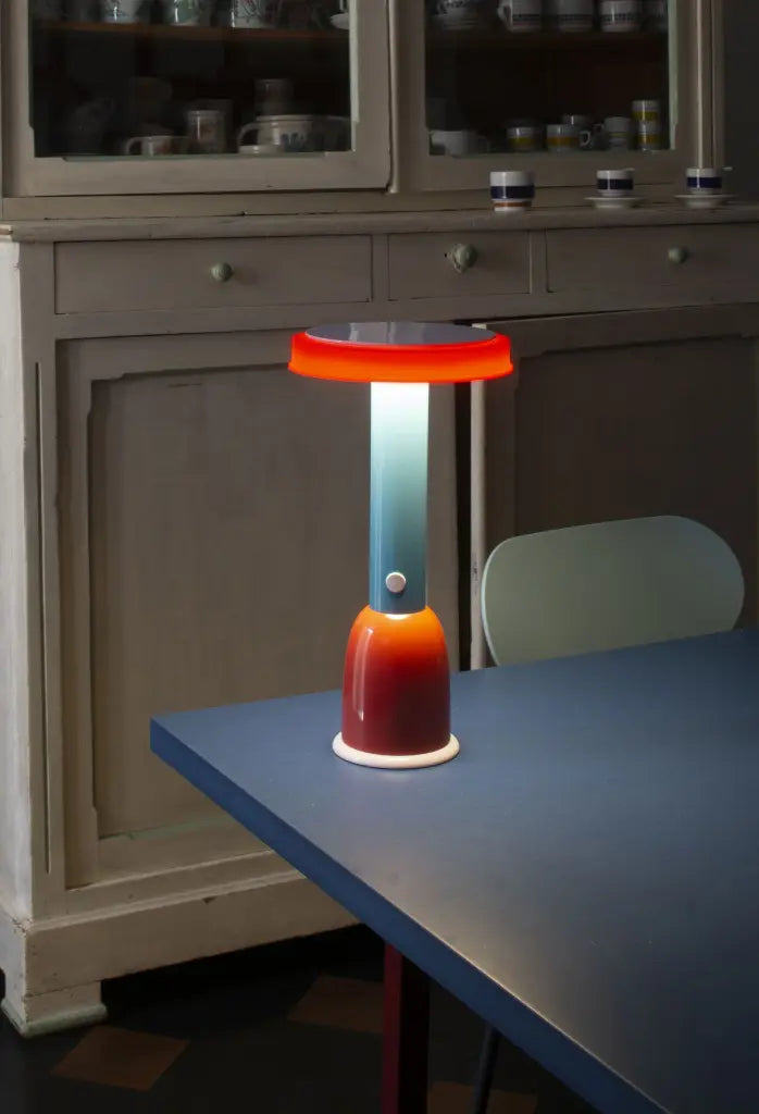 Lampe de table PL3 - George Sowden-Blanc-The Woods Gallery