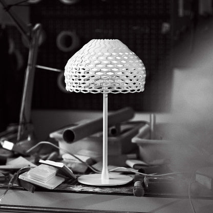 Lampe de table Tatou T1 de Patricia Urquiola - Flos-Blanc-The Woods Gallery