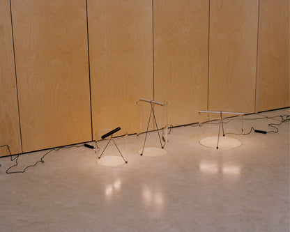 Lampe de table To-Tie de Guglielmo Poletti - Flos-T1, 21 × 21 × H 19 cm-The Woods Gallery